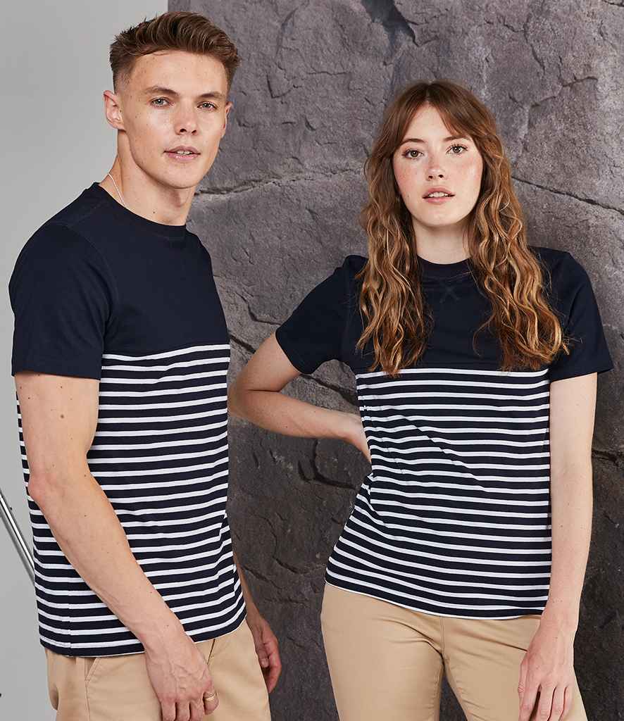 FR135 Navy/White Model